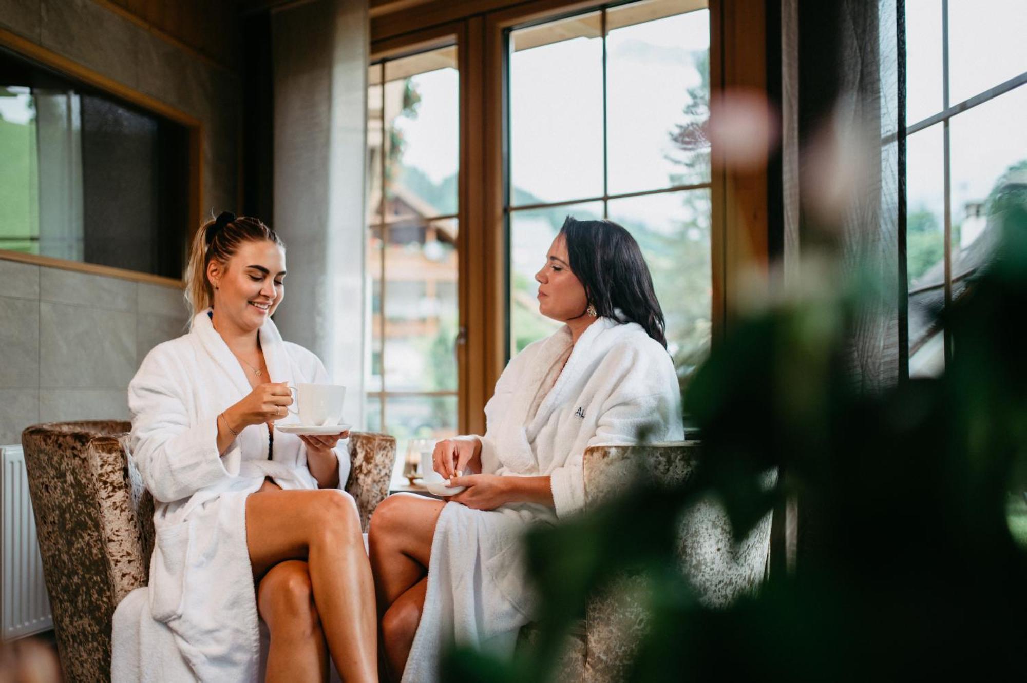 Almhof Alpin Apartments & Spa Dienten am Hochkoenig Luaran gambar