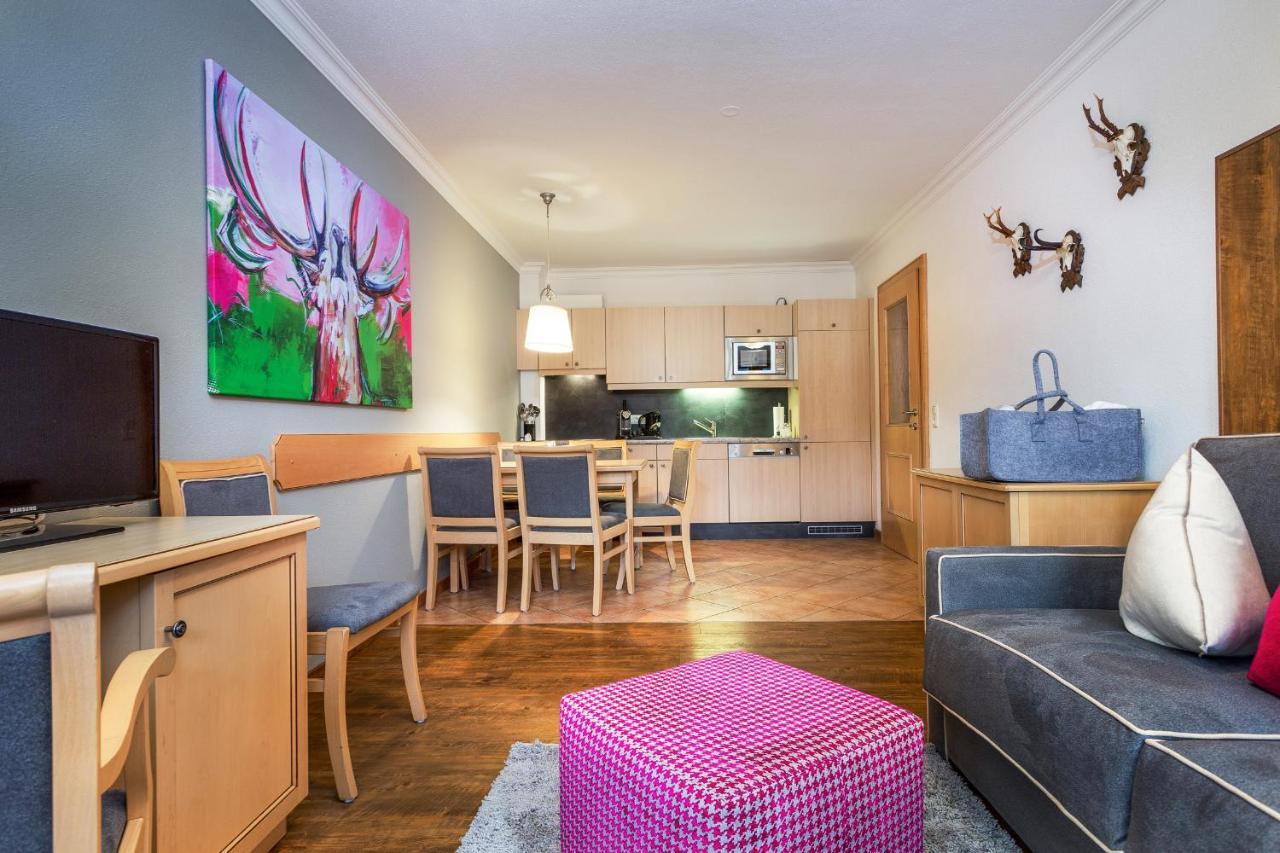 Almhof Alpin Apartments & Spa Dienten am Hochkoenig Luaran gambar